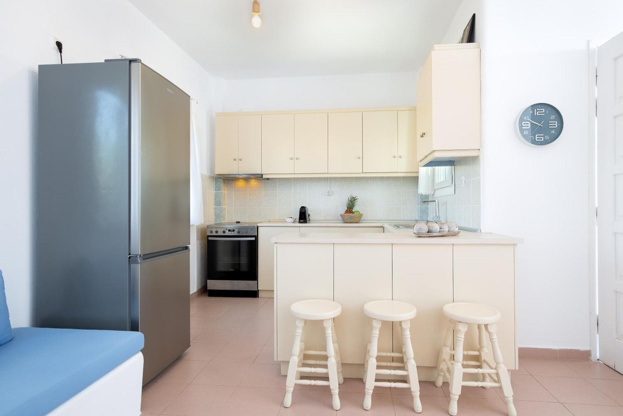 Chloe Home Piso Livadi Exterior foto