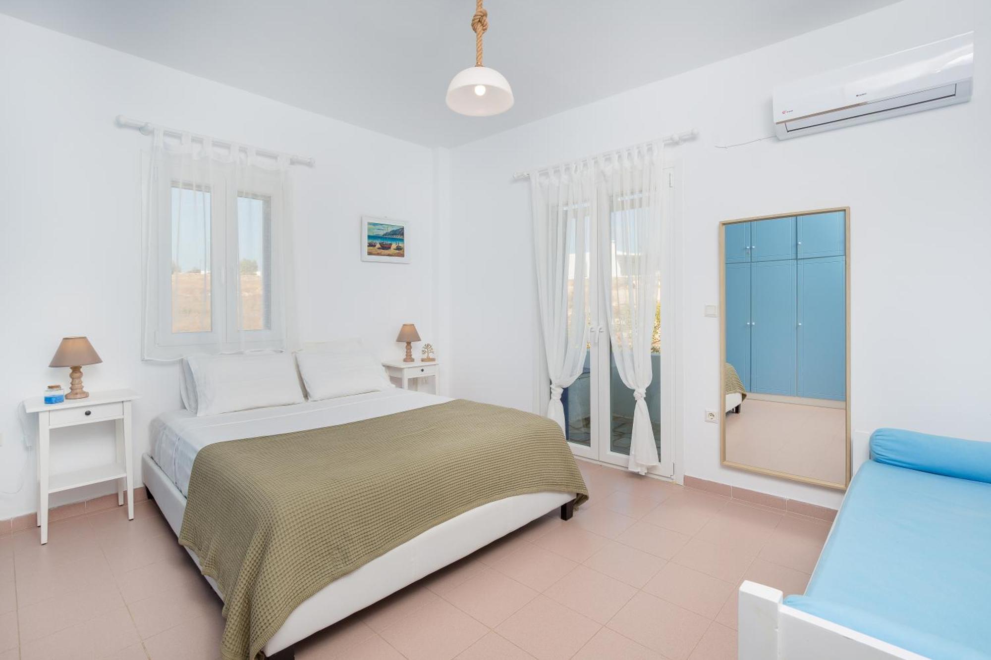 Chloe Home Piso Livadi Exterior foto
